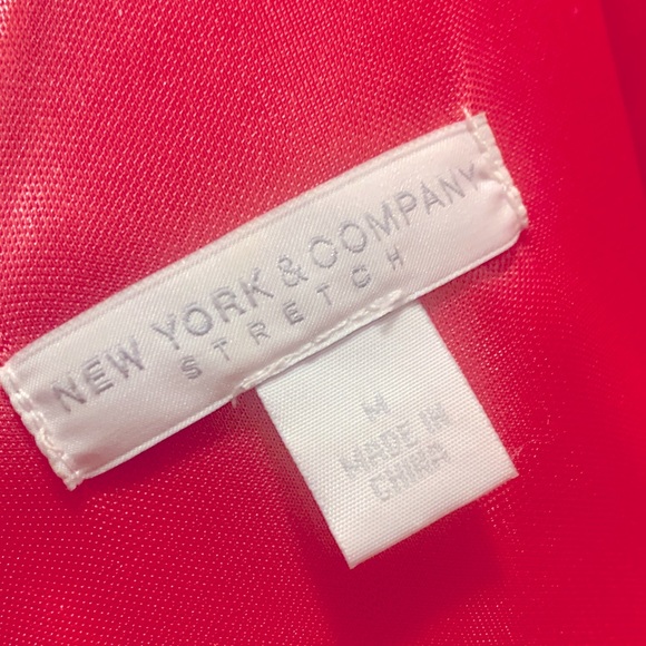 Women’s Dress - Picture 3 of 3